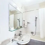 Hotel American 3*