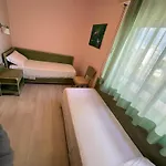 American Hotel 3*