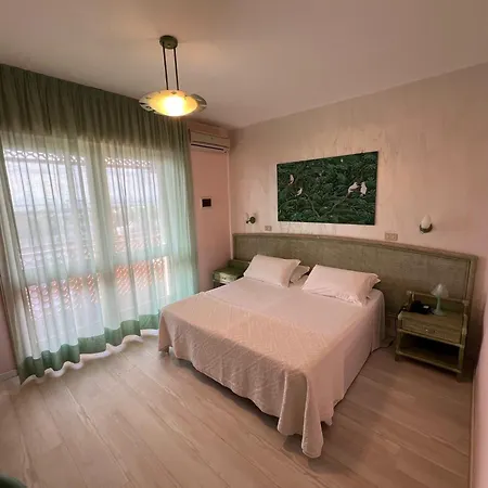 American Hotel Lignano Sabbiadoro