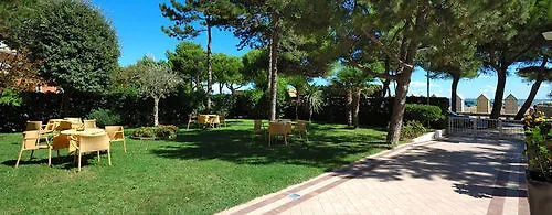Hotell American Lignano Sabbiadoro